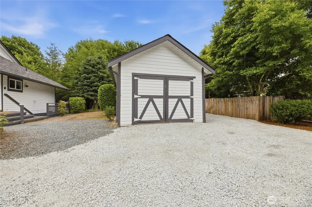 45940 Albert Street Concrete WA 98237