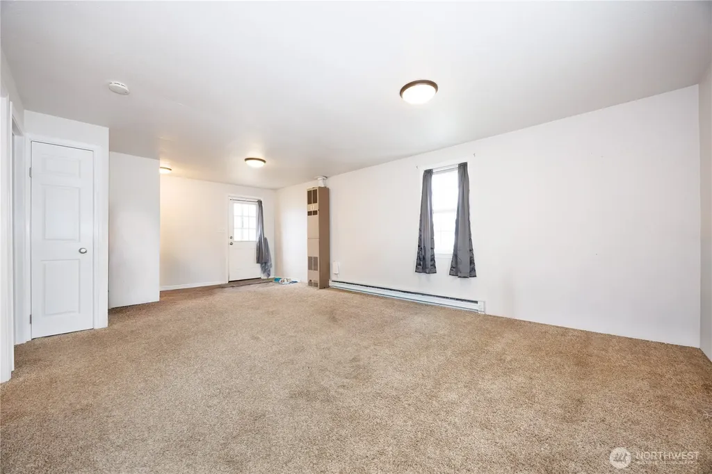 136 First Street Sumas WA 98295