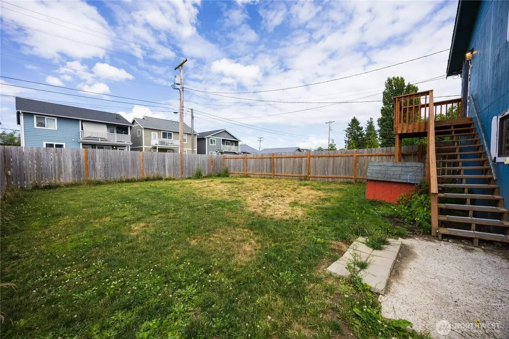 136 First Street Sumas WA 98295
