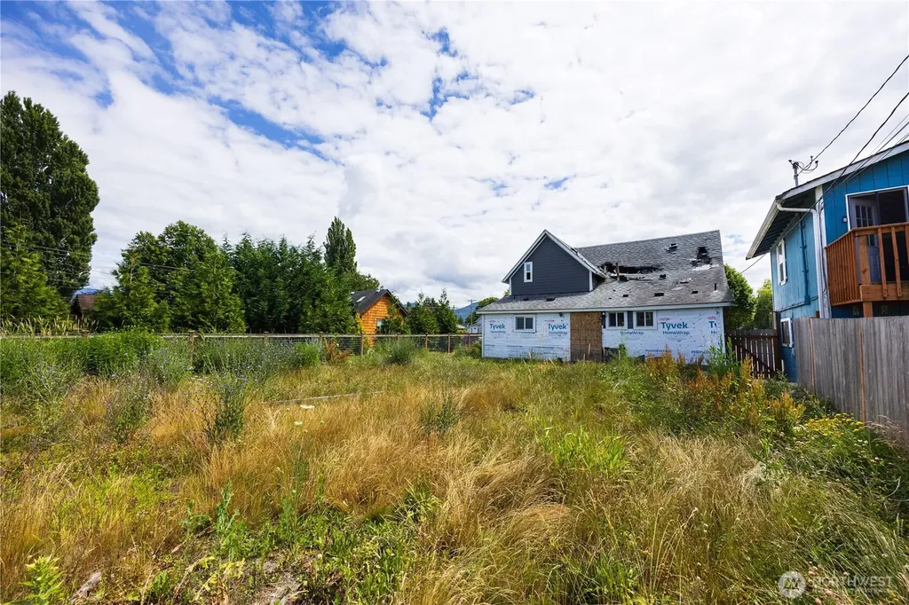 136 First Street Sumas WA 98295