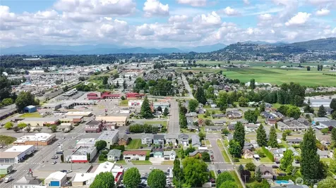 136 First Street Sumas WA 98295