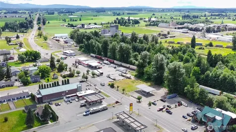 136 First Street Sumas WA 98295