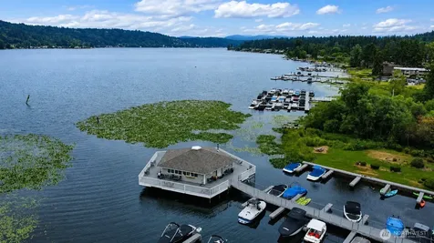 17109 NE 45th Street Redmond WA 98052