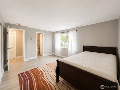 17109 NE 45th Street Redmond WA 98052