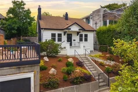 1509 4th Avenue W Seattle WA 98119