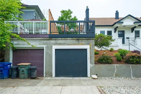 1509 4th Avenue W Seattle WA 98119
