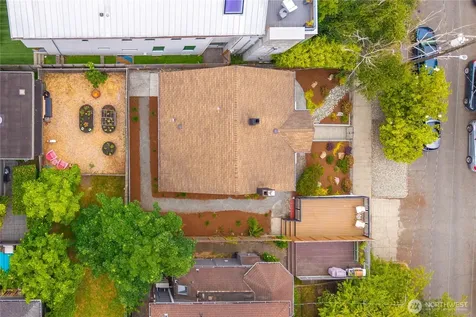 1509 4th Avenue W Seattle WA 98119