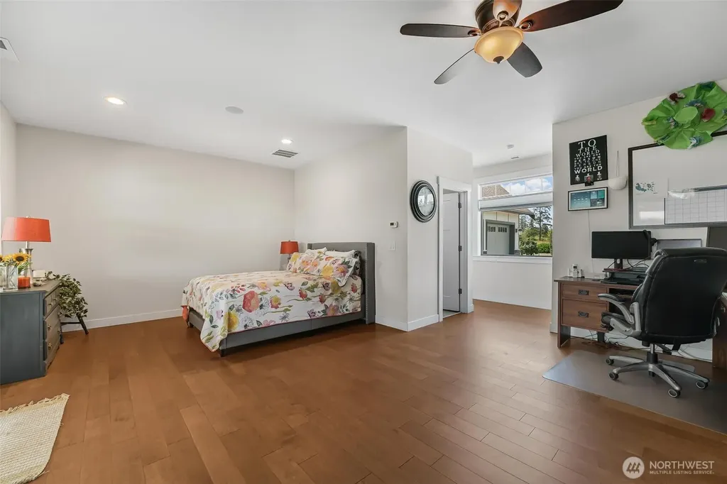 618 Ell Road Camano Island WA 98282