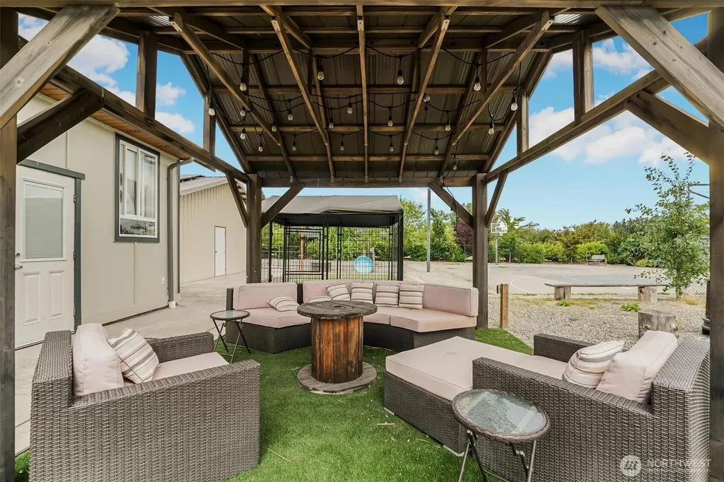 618 Ell Road Camano Island WA 98282
