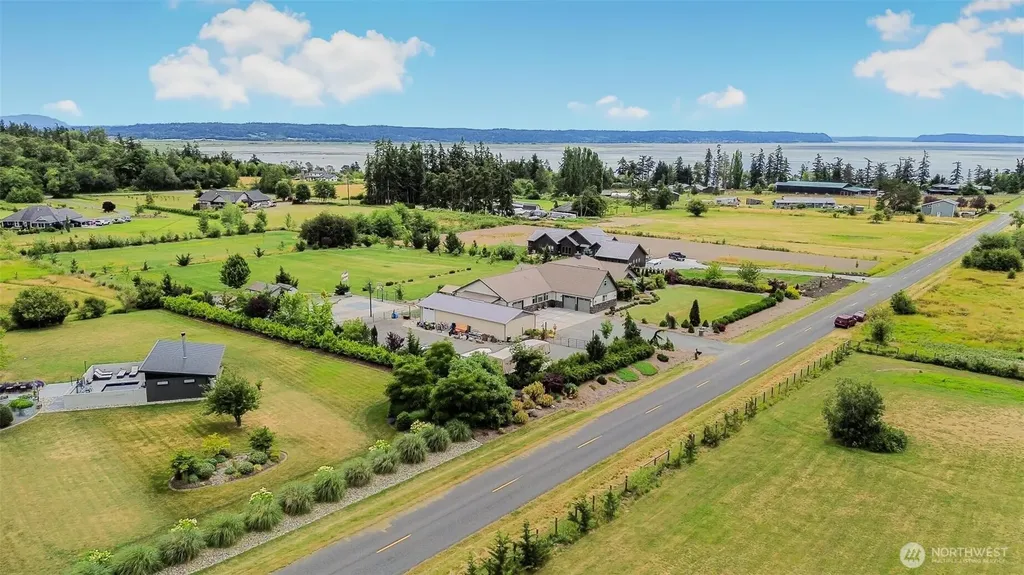 618 Ell Road Camano Island WA 98282