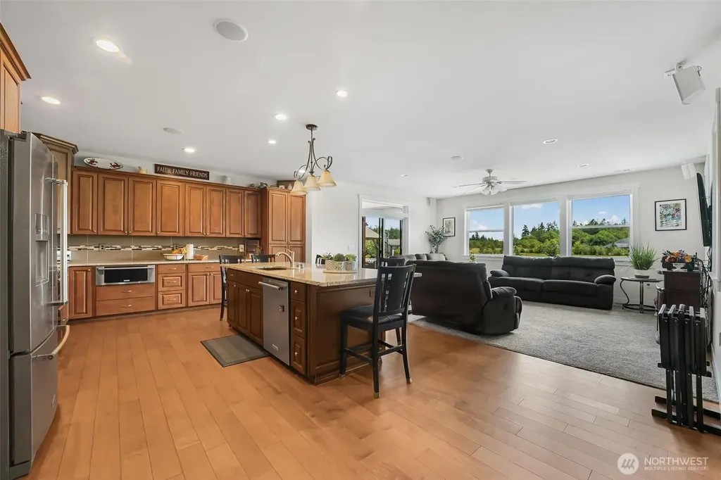 618 Ell Road Camano Island WA 98282