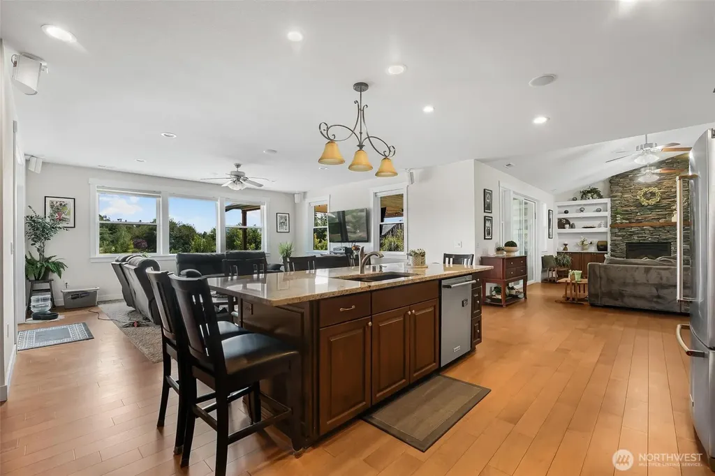 618 Ell Road Camano Island WA 98282