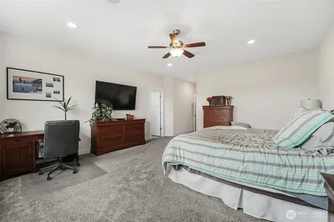 618 Ell Road Camano Island WA 98282