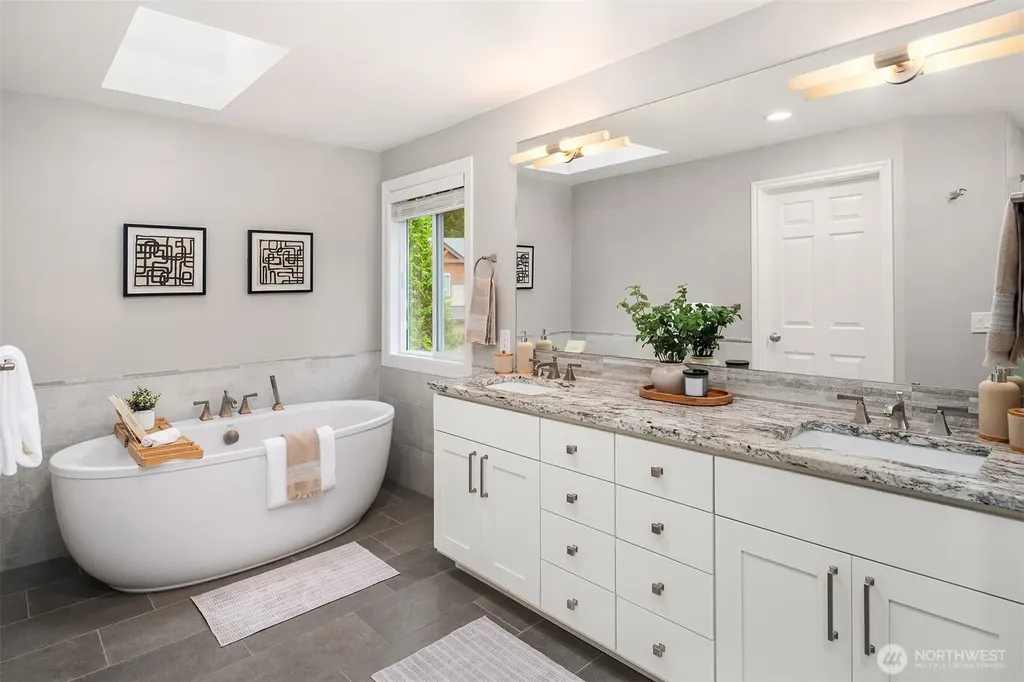 2205 239th Place NE Sammamish WA 98074