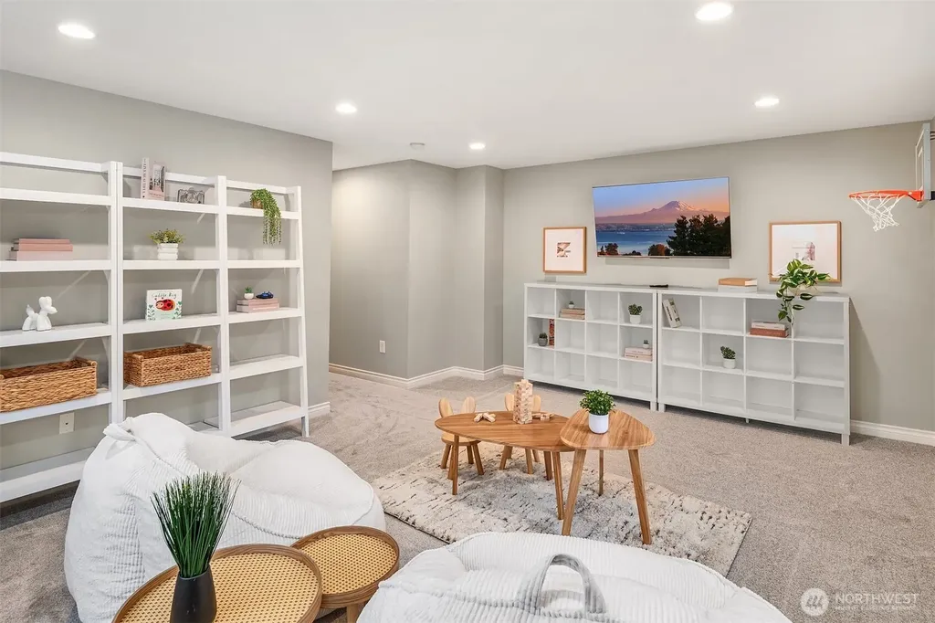 2205 239th Place NE Sammamish WA 98074