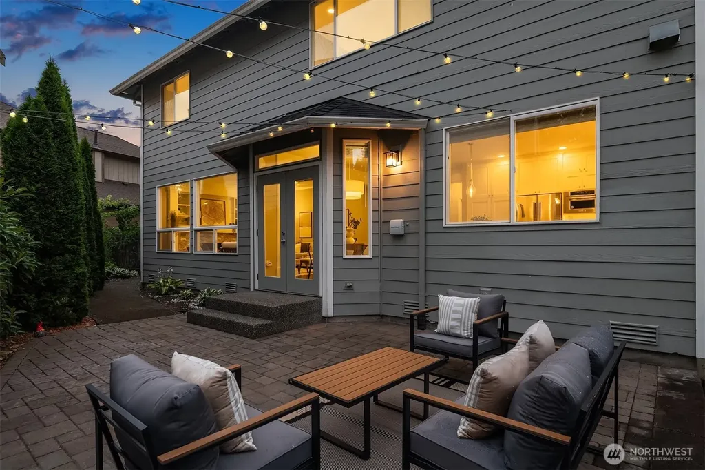 2205 239th Place NE Sammamish WA 98074