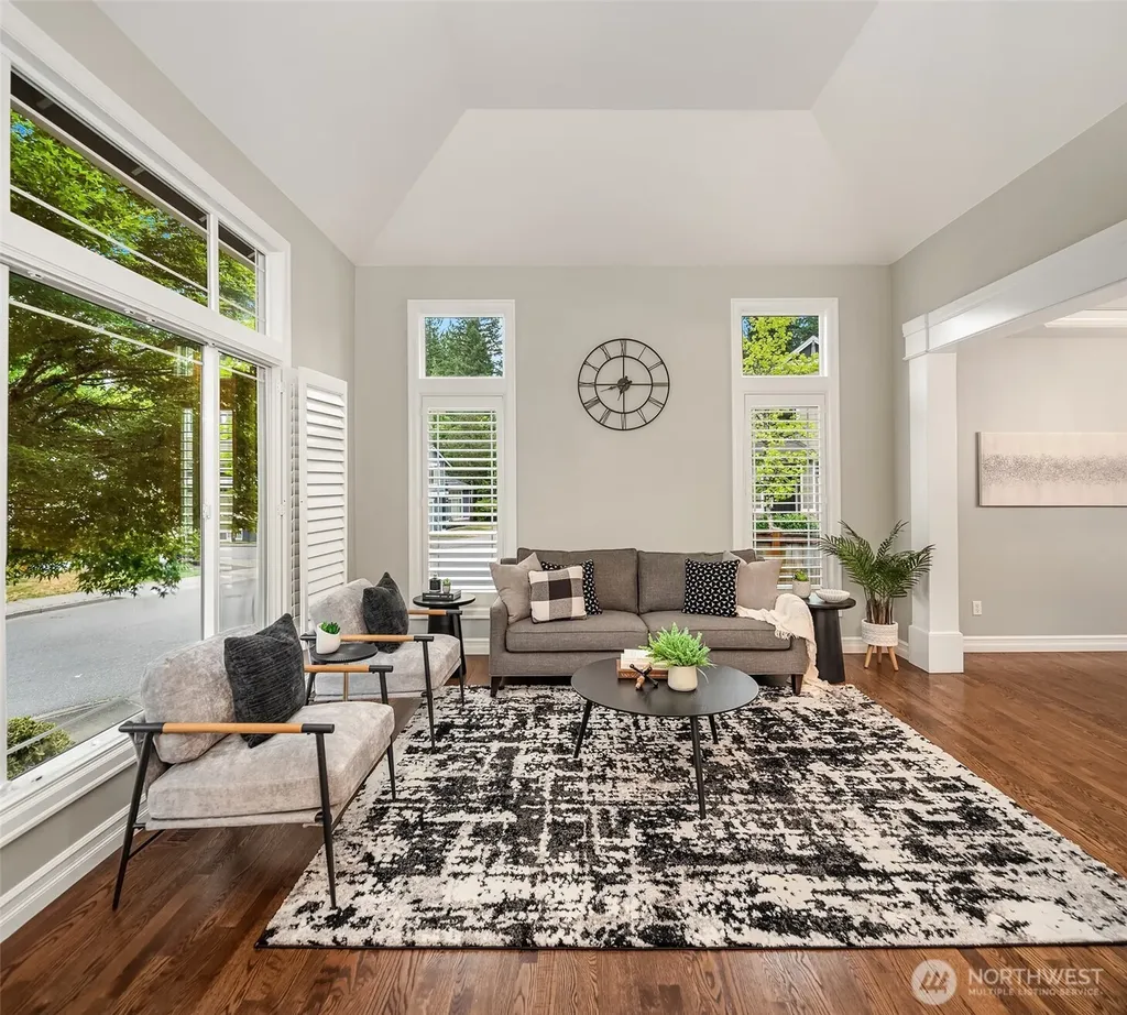 2205 239th Place NE Sammamish WA 98074