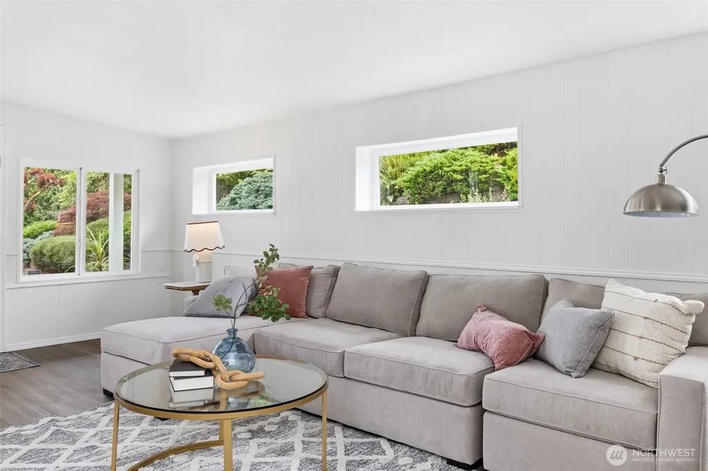 6426 NE Barrett Drive Poulsbo WA 98370