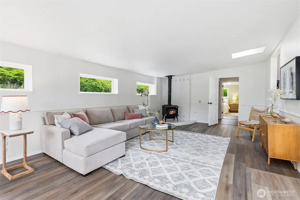 6426 NE Barrett Drive Poulsbo WA 98370