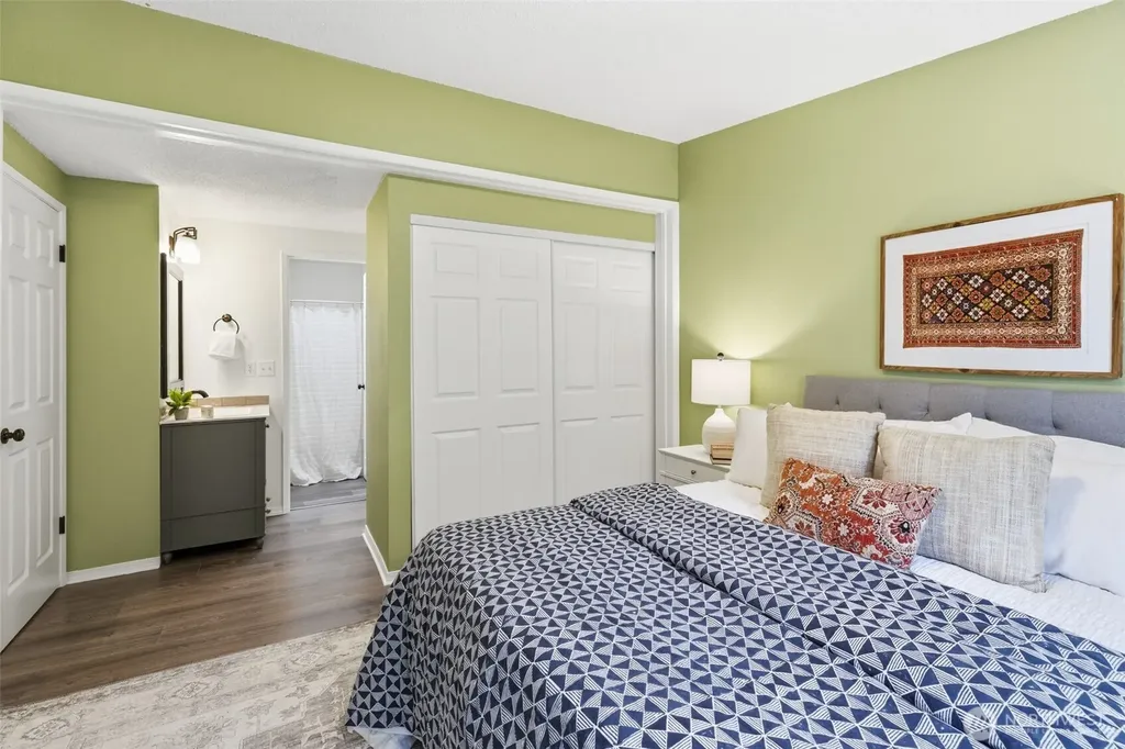 6426 NE Barrett Drive Poulsbo WA 98370