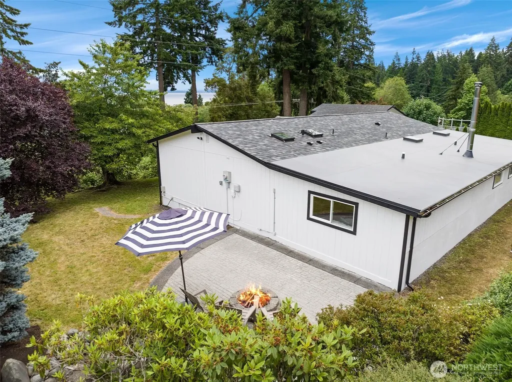 6426 NE Barrett Drive Poulsbo WA 98370