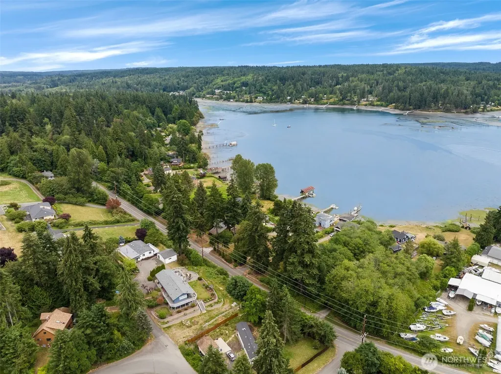 6426 NE Barrett Drive Poulsbo WA 98370