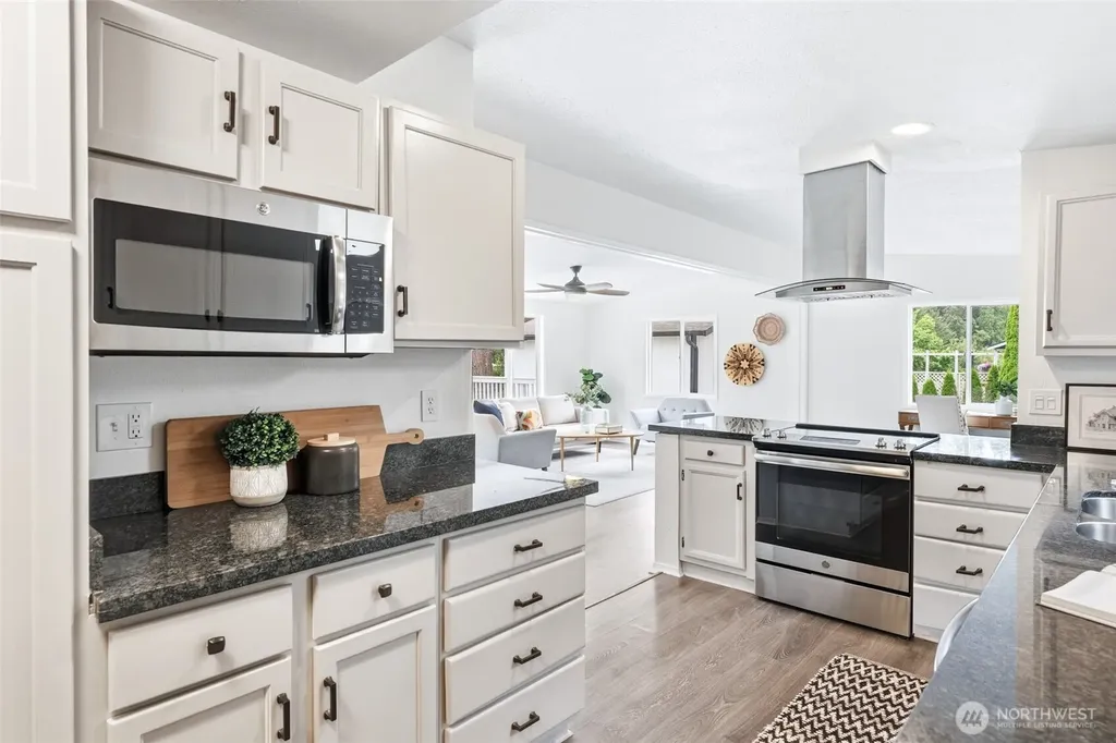 6426 NE Barrett Drive Poulsbo WA 98370