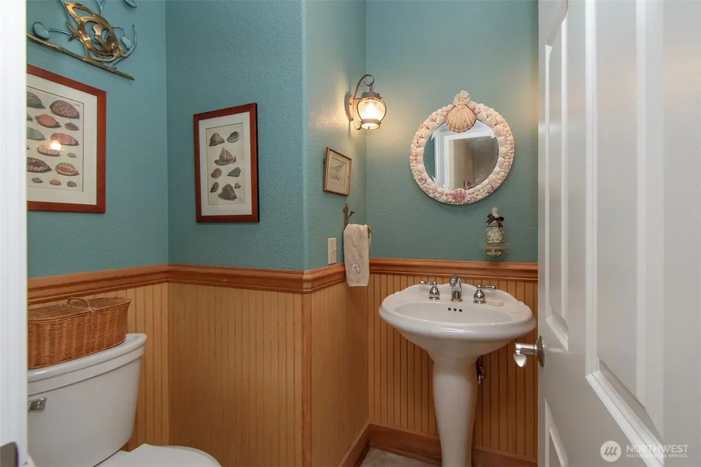 364 Maletti Hill Road Port Angeles WA 98362