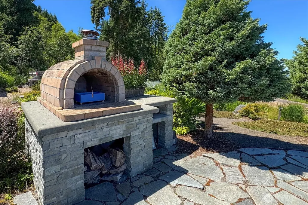 364 Maletti Hill Road Port Angeles WA 98362