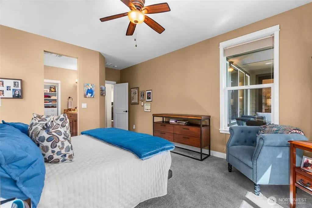 8227 Orcas Loop NE Lacey WA 98516