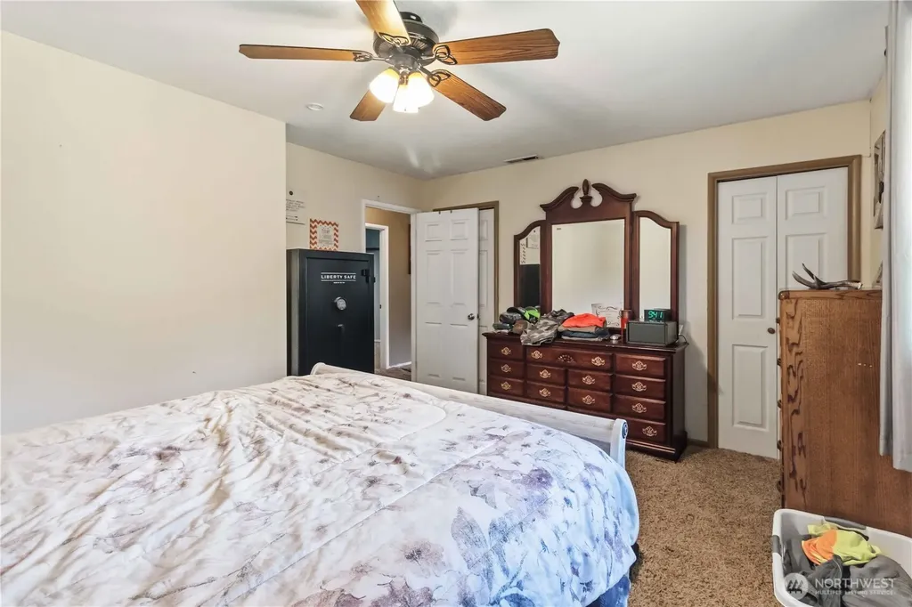 109 Alpha Drive Longview WA 98632