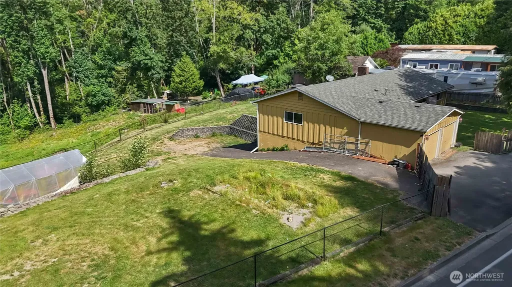 109 Alpha Drive Longview WA 98632