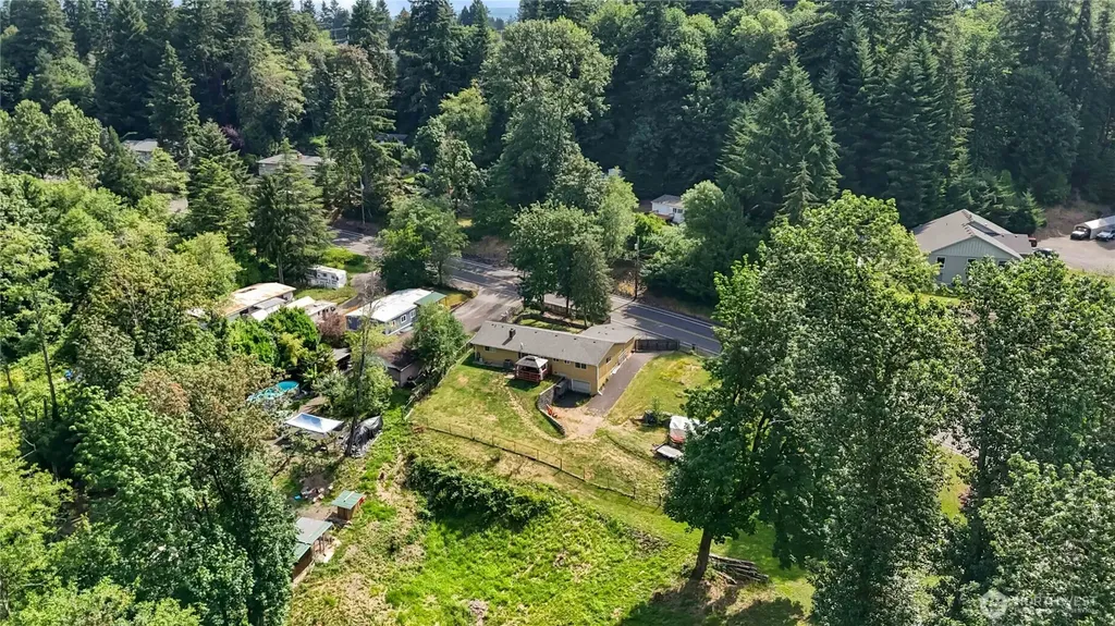 109 Alpha Drive Longview WA 98632
