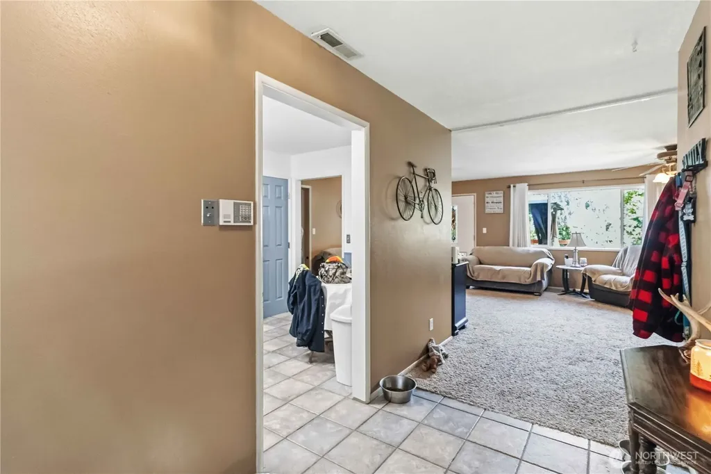 109 Alpha Drive Longview WA 98632