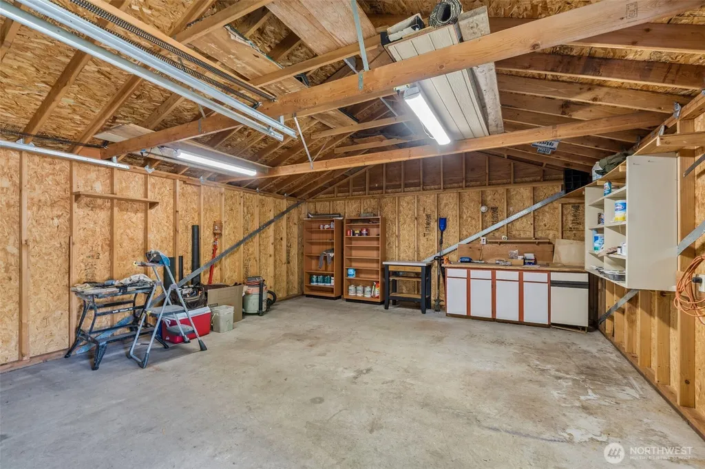 627 SW 106th Street Seattle WA 98146