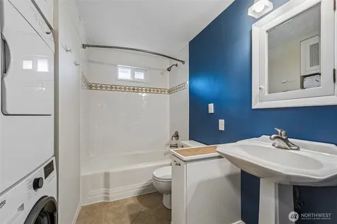 627 SW 106th Street Seattle WA 98146