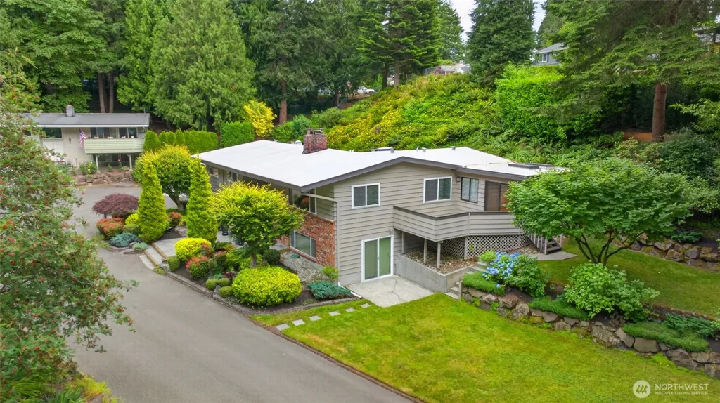 509 NW 178th Place Shoreline WA 98177