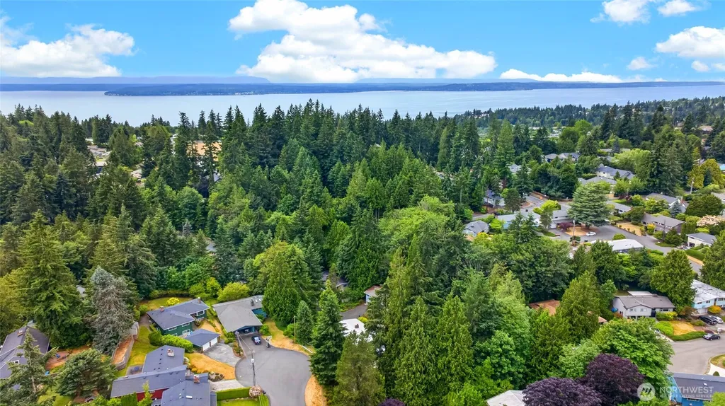 509 NW 178th Place Shoreline WA 98177