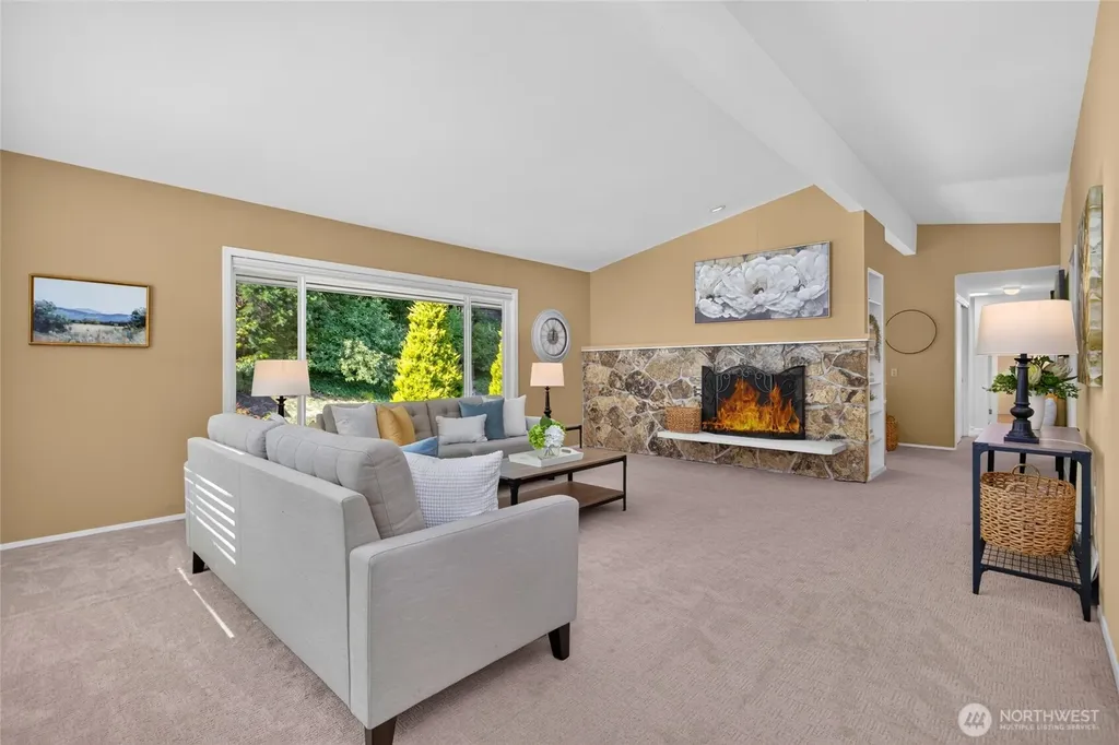 509 NW 178th Place Shoreline WA 98177