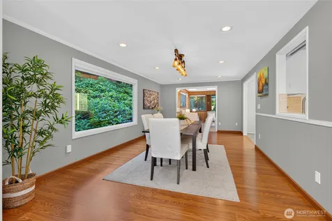 509 NW 178th Place Shoreline WA 98177