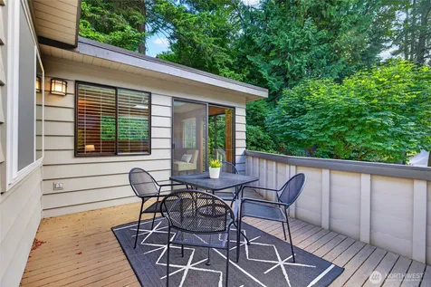 509 NW 178th Place Shoreline WA 98177