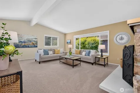 509 NW 178th Place Shoreline WA 98177
