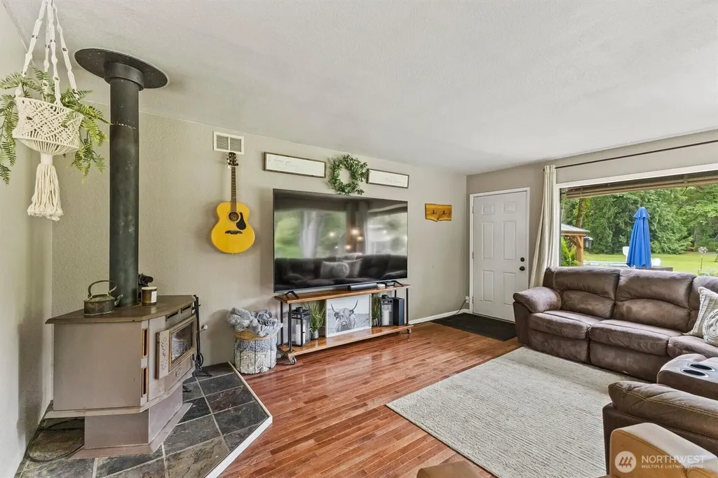 6011 Roberts Road Bellingham WA 98226