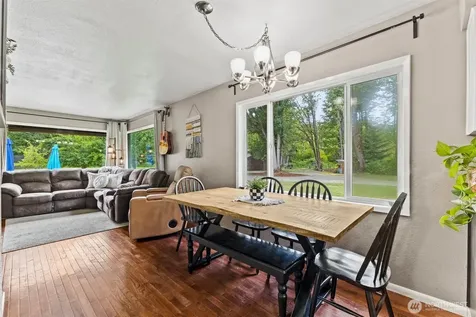 6011 Roberts Road Bellingham WA 98226