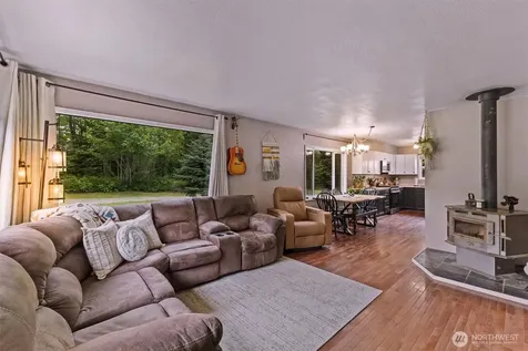 6011 Roberts Road Bellingham WA 98226
