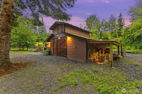 6011 Roberts Road Bellingham WA 98226