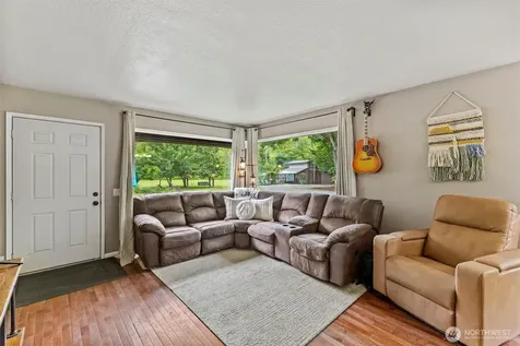 6011 Roberts Road Bellingham WA 98226