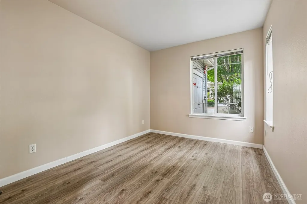 19107 110th Place SE Renton WA 98055