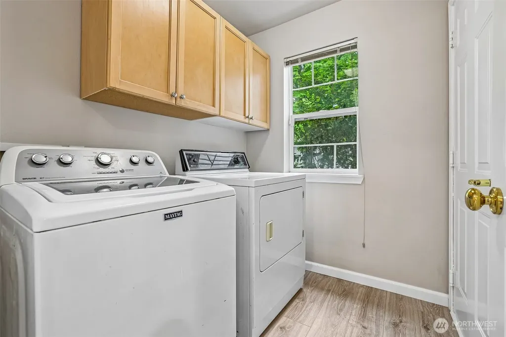 19107 110th Place SE Renton WA 98055