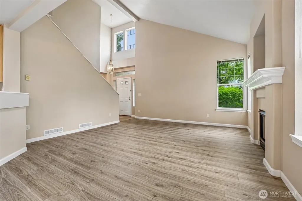 19107 110th Place SE Renton WA 98055
